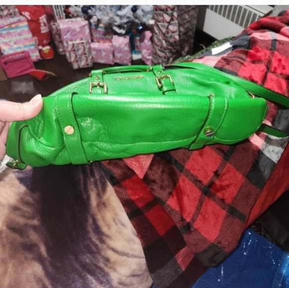 🍂🍁VERY RARE Michael kors Apple Green Bedford bag - Picture 7 of 7